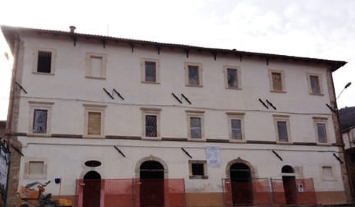 palazzo-privato-montereale-copertina-realizzazione palazzo-privato-montereale-copertina-realizzazione